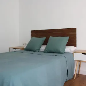  Apartament Beautiful Brand New 2 Bedroom Flat With Terrace